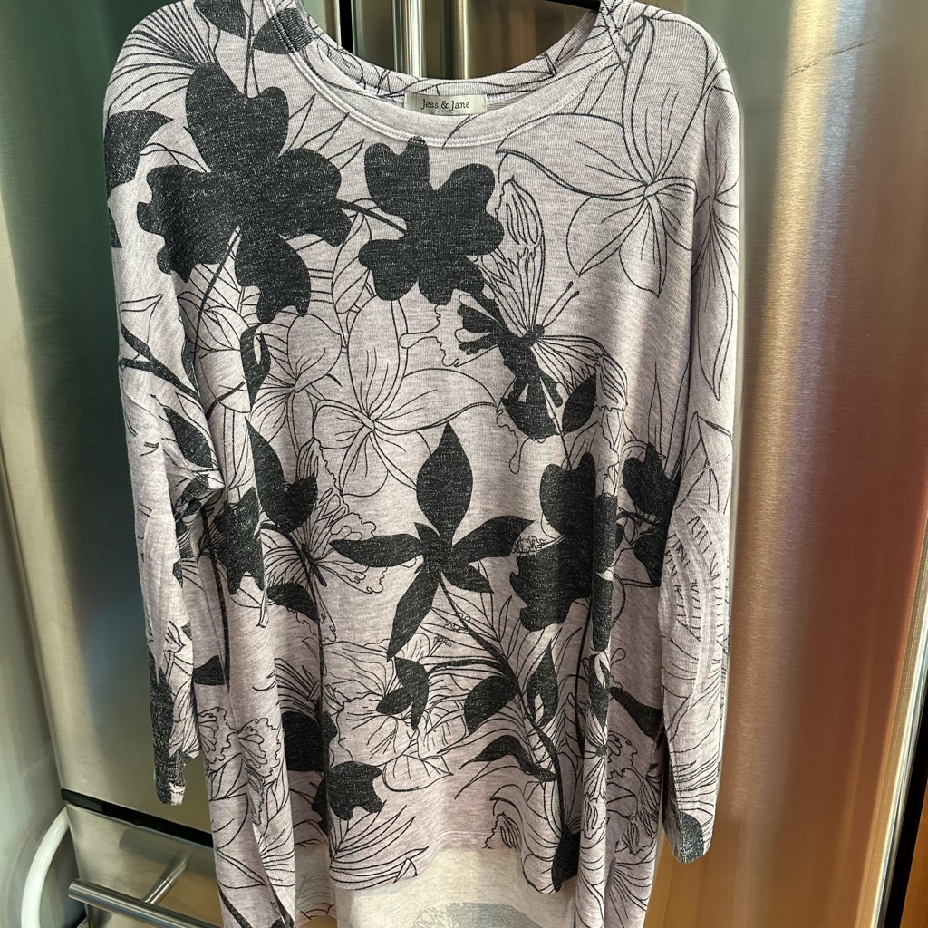 Jess And Jane Brand Tunic Top